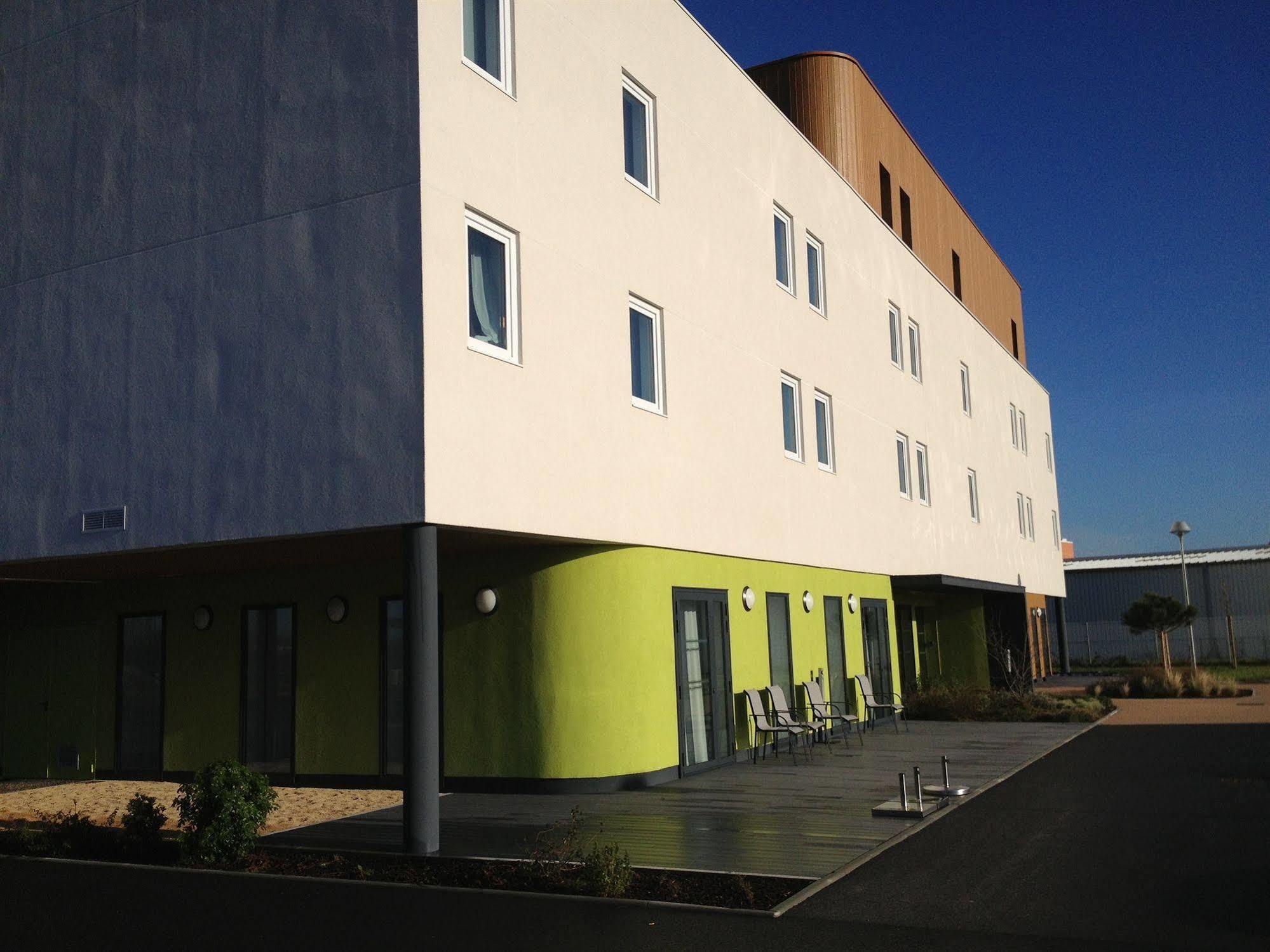 Brit Hotel Vendee Mer Les Achards  Exteriör bild